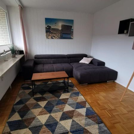 Ferienwohnung Fuer Grosse Familien Im Haus Akunak 부숨 외부 사진