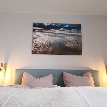 Ferienwohnung Fuer Grosse Familien Im Haus Akunak 부숨 외부 사진