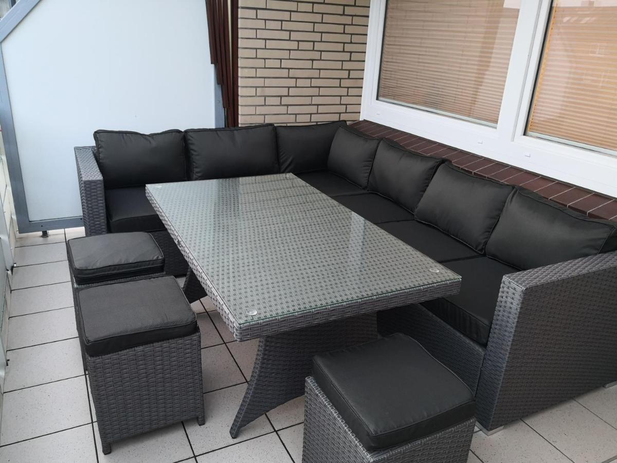 Ferienwohnung Fuer Grosse Familien Im Haus Akunak 부숨 외부 사진