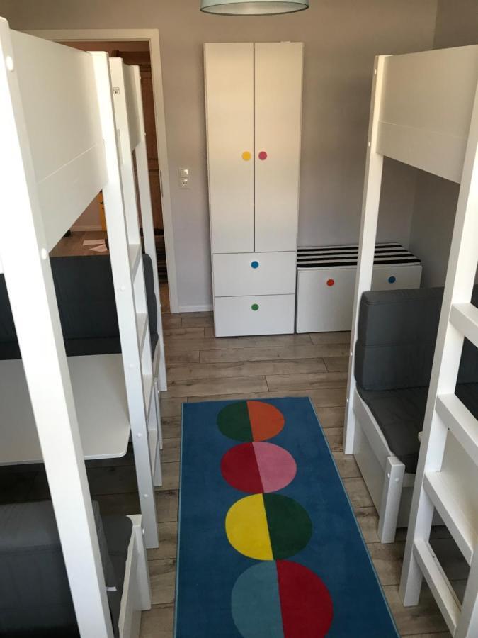 Ferienwohnung Fuer Grosse Familien Im Haus Akunak 부숨 외부 사진