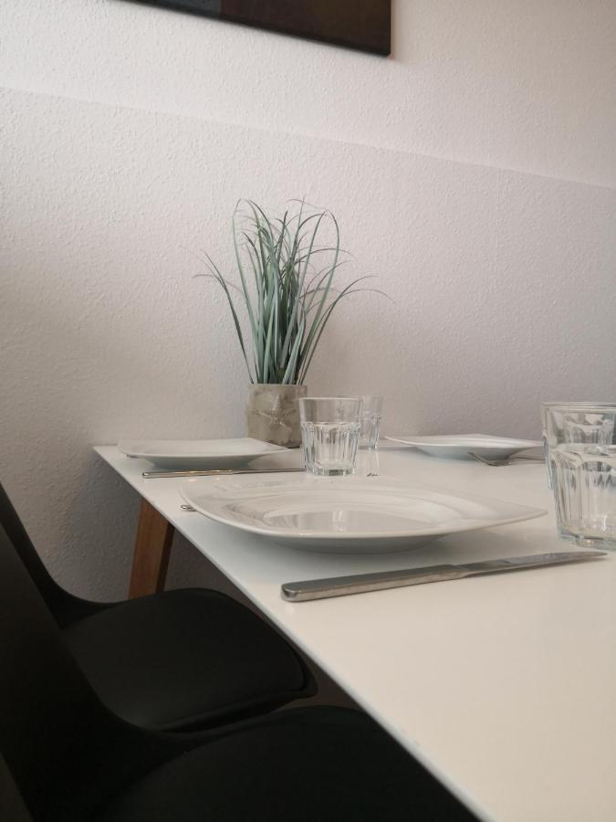 Ferienwohnung Fuer Grosse Familien Im Haus Akunak 부숨 외부 사진