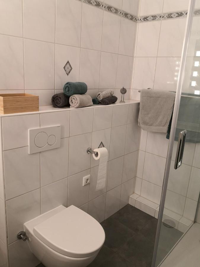 Ferienwohnung Fuer Grosse Familien Im Haus Akunak 부숨 외부 사진