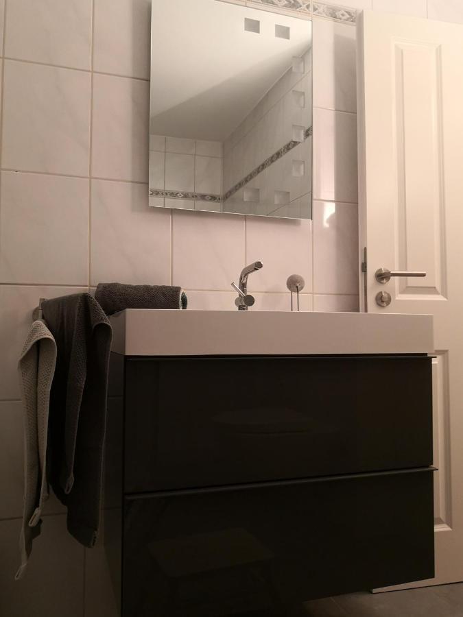 Ferienwohnung Fuer Grosse Familien Im Haus Akunak 부숨 외부 사진